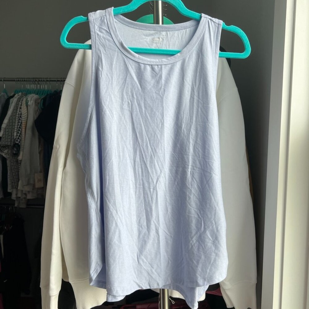 Old Navy CloudMotion Tank Top